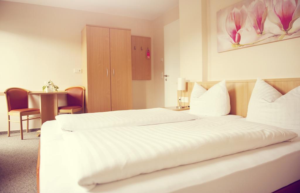 Tafelspitz Hotel Limburg an der Lahn Room photo